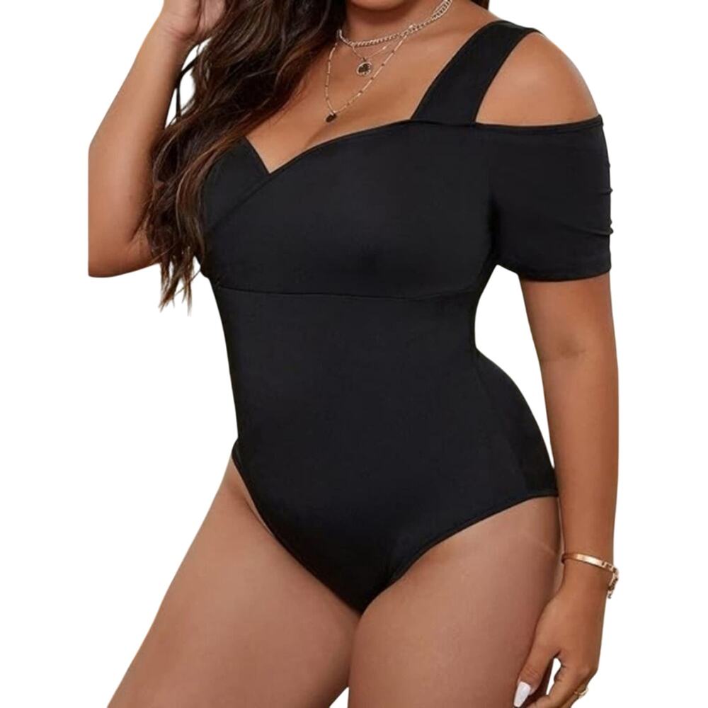 [B7] NWOT Black Cold Shoulder Bodysuit, Size 2X